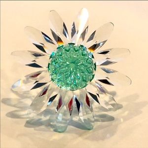 Swarovski Marguerite green daisy flower